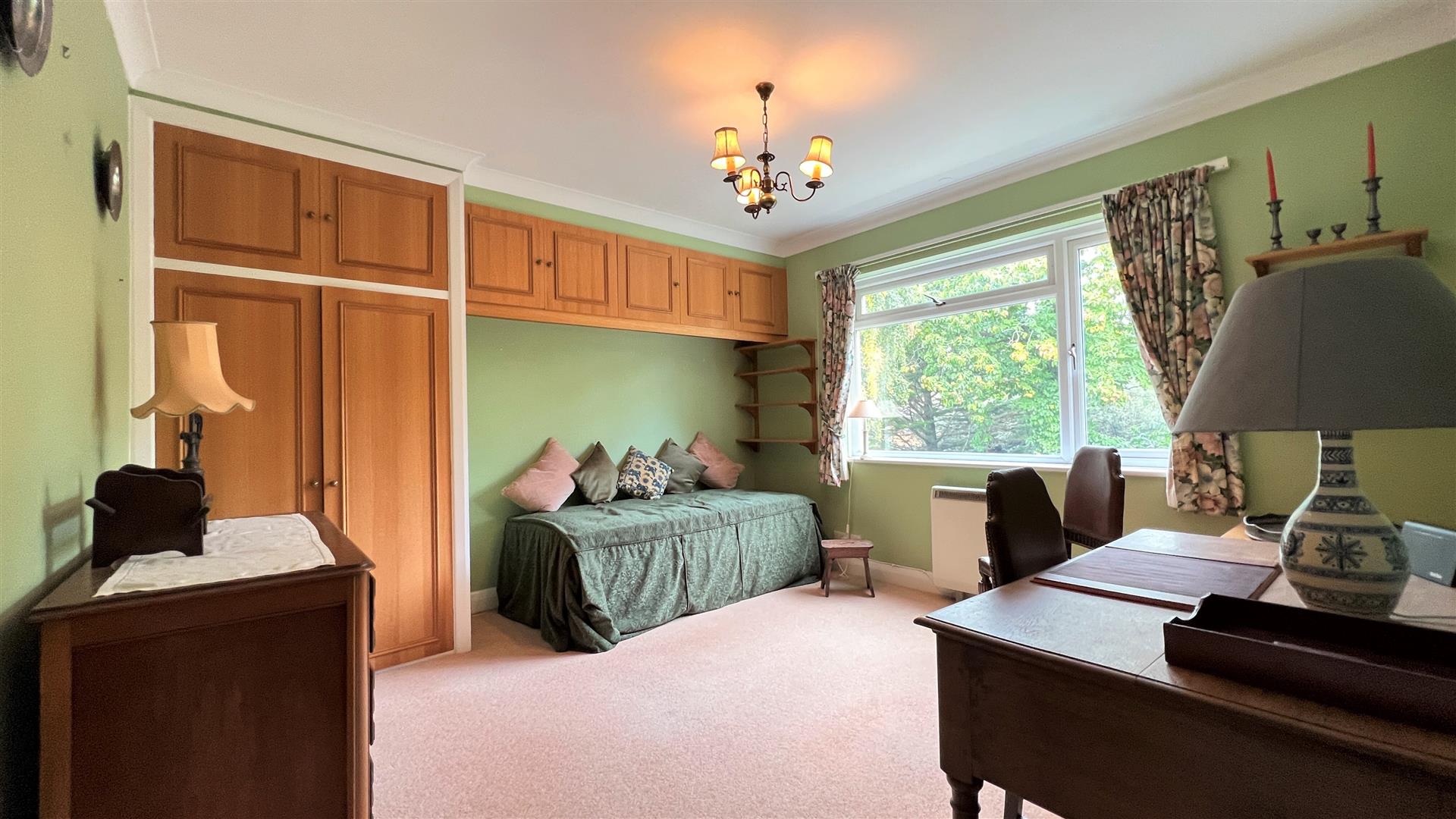 2 Bedroom Apartment Brudenell Road, Sandbanks